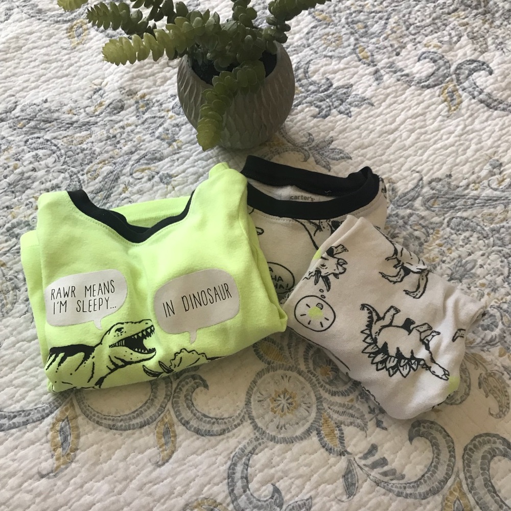 Carter’s Dinosaur Pajama PJ Bundle Size 24 Months